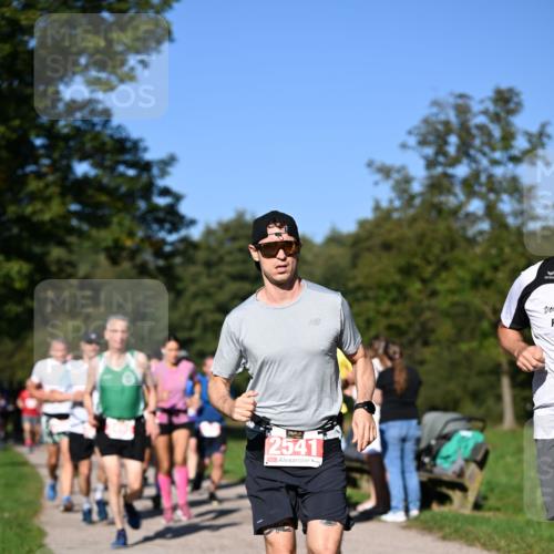 22.09.2024 - 32. Volkslauf durch das schöne Alstertal Dr. Thomas Lammeyer http://msf.ph/oto/7106736 22.09.2024 10:25:43 Laufen 2541 meine-sportfotos.de