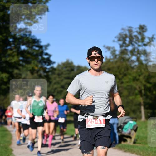 22.09.2024 - 32. Volkslauf durch das schöne Alstertal Dr. Thomas Lammeyer http://msf.ph/oto/7106738 22.09.2024 10:25:43 Laufen 2541 meine-sportfotos.de