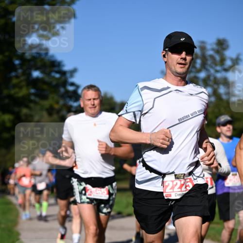 22.09.2024 - 32. Volkslauf durch das schöne Alstertal Dr. Thomas Lammeyer http://msf.ph/oto/7106759 22.09.2024 10:25:47 Laufen 2865, 2225 meine-sportfotos.de