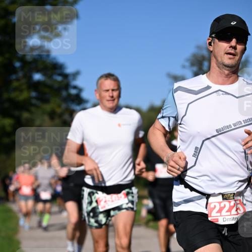 22.09.2024 - 32. Volkslauf durch das schöne Alstertal Dr. Thomas Lammeyer http://msf.ph/oto/7106761 22.09.2024 10:25:47 Laufen 2225 meine-sportfotos.de