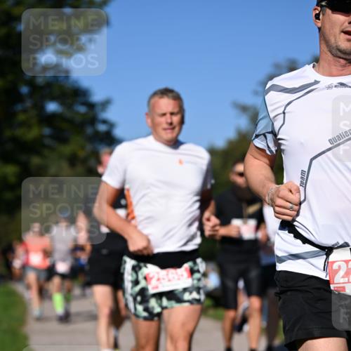 22.09.2024 - 32. Volkslauf durch das schöne Alstertal Dr. Thomas Lammeyer http://msf.ph/oto/7106762 22.09.2024 10:25:47 Laufen 21 meine-sportfotos.de