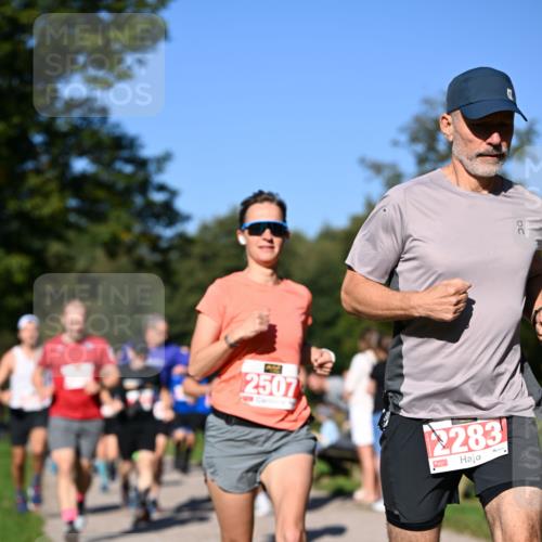 22.09.2024 - 32. Volkslauf durch das schöne Alstertal Dr. Thomas Lammeyer http://msf.ph/oto/7106787 22.09.2024 10:25:52 Laufen 2507, 2283, 29 meine-sportfotos.de
