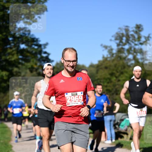 22.09.2024 - 32. Volkslauf durch das schöne Alstertal Dr. Thomas Lammeyer http://msf.ph/oto/7106799 22.09.2024 10:25:54 Laufen 2969, 6, 2444 meine-sportfotos.de