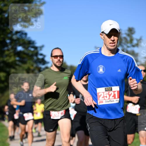 22.09.2024 - 32. Volkslauf durch das schöne Alstertal Dr. Thomas Lammeyer http://msf.ph/oto/7106823 22.09.2024 10:25:58 Laufen 2521 meine-sportfotos.de