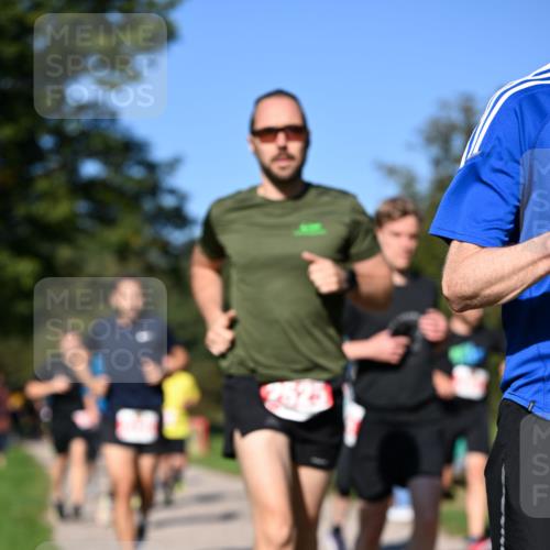 22.09.2024 - 32. Volkslauf durch das schöne Alstertal Dr. Thomas Lammeyer http://msf.ph/oto/7106826 22.09.2024 10:25:58 Laufen  meine-sportfotos.de