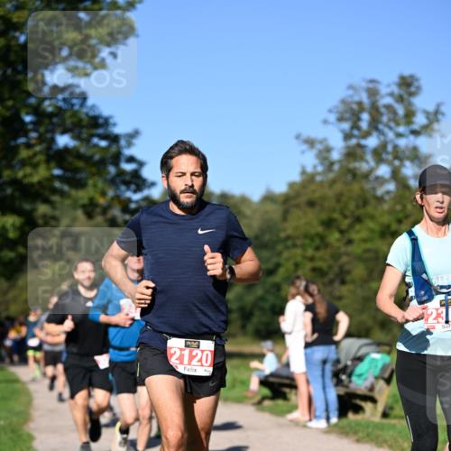 22.09.2024 - 32. Volkslauf durch das schöne Alstertal Dr. Thomas Lammeyer http://msf.ph/oto/7106830 22.09.2024 10:26:00 Laufen 2120, 236 meine-sportfotos.de