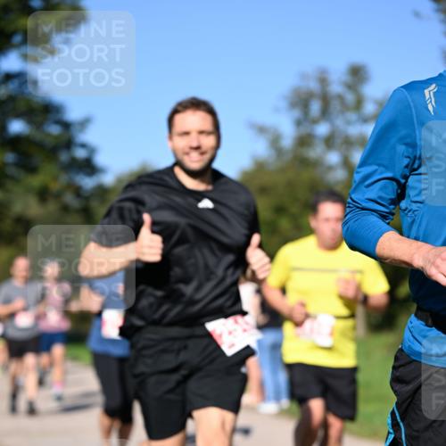 22.09.2024 - 32. Volkslauf durch das schöne Alstertal Dr. Thomas Lammeyer http://msf.ph/oto/7106843 22.09.2024 10:26:02 Laufen  meine-sportfotos.de