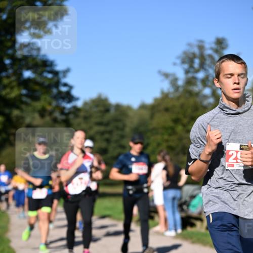 22.09.2024 - 32. Volkslauf durch das schöne Alstertal Dr. Thomas Lammeyer http://msf.ph/oto/7106872 22.09.2024 10:26:08 Laufen 29 meine-sportfotos.de