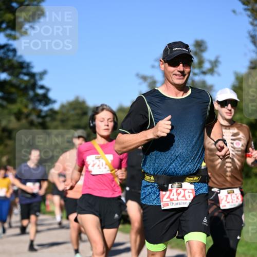22.09.2024 - 32. Volkslauf durch das schöne Alstertal Dr. Thomas Lammeyer http://msf.ph/oto/7106887 22.09.2024 10:26:10 Laufen 220, 2426, 2493 meine-sportfotos.de