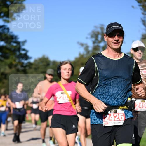 22.09.2024 - 32. Volkslauf durch das schöne Alstertal Dr. Thomas Lammeyer http://msf.ph/oto/7106888 22.09.2024 10:26:11 Laufen 220, 2426, 249 meine-sportfotos.de