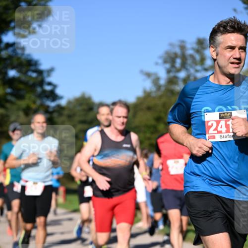 22.09.2024 - 32. Volkslauf durch das schöne Alstertal Dr. Thomas Lammeyer http://msf.ph/oto/7106940 22.09.2024 10:26:21 Laufen 241 meine-sportfotos.de