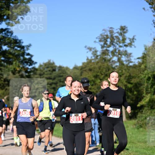 22.09.2024 - 32. Volkslauf durch das schöne Alstertal Dr. Thomas Lammeyer http://msf.ph/oto/7106983 22.09.2024 10:26:29 Laufen 2436, 2011, 2010 meine-sportfotos.de