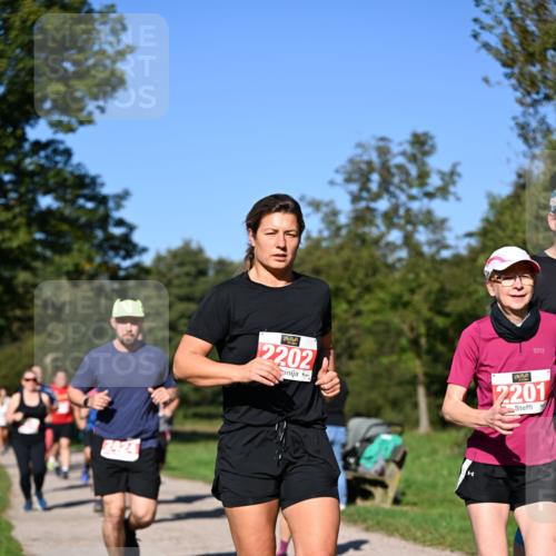 22.09.2024 - 32. Volkslauf durch das schöne Alstertal Dr. Thomas Lammeyer http://msf.ph/oto/7107103 22.09.2024 10:26:54 Laufen 2424, 2202, 2201 meine-sportfotos.de
