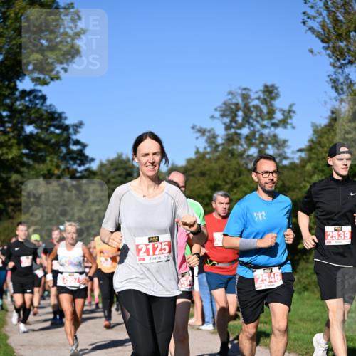 22.09.2024 - 32. Volkslauf durch das schöne Alstertal Dr. Thomas Lammeyer http://msf.ph/oto/7107162 22.09.2024 10:27:06 Laufen 2125, 2546, 2539 meine-sportfotos.de