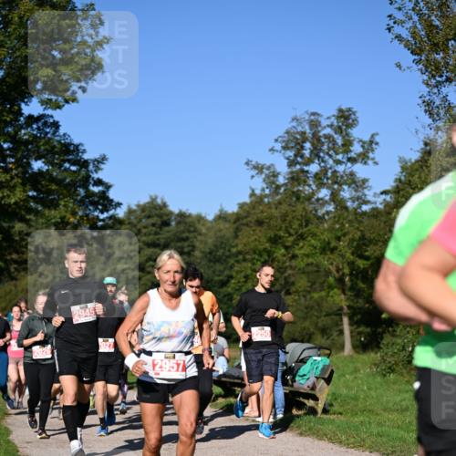 22.09.2024 - 32. Volkslauf durch das schöne Alstertal Dr. Thomas Lammeyer http://msf.ph/oto/7107170 22.09.2024 10:27:08 Laufen 2945, 2026, 2027, 2957, 2250 meine-sportfotos.de