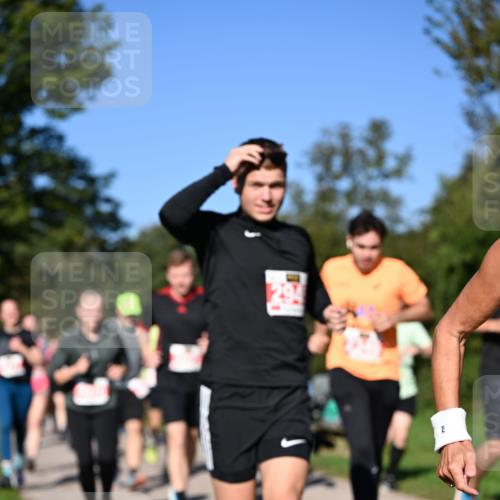22.09.2024 - 32. Volkslauf durch das schöne Alstertal Dr. Thomas Lammeyer http://msf.ph/oto/7107180 22.09.2024 10:27:09 Laufen 2 meine-sportfotos.de