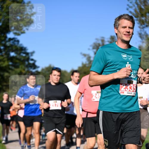 22.09.2024 - 32. Volkslauf durch das schöne Alstertal Dr. Thomas Lammeyer http://msf.ph/oto/7107209 22.09.2024 10:27:18 Laufen 245, 2335 meine-sportfotos.de