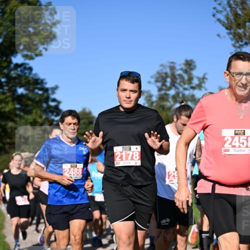 22.09.2024 - 32. Volkslauf durch das schöne Alstertal Dr. Thomas Lammeyer http://msf.ph/oto/7107214 22.09.2024 10:27:19 Laufen 2488, 2178, 29, 2458 meine-sportfotos.de