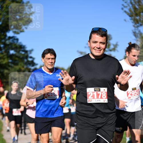 22.09.2024 - 32. Volkslauf durch das schöne Alstertal Dr. Thomas Lammeyer http://msf.ph/oto/7107218 22.09.2024 10:27:19 Laufen 2468, 2178, 2950 meine-sportfotos.de