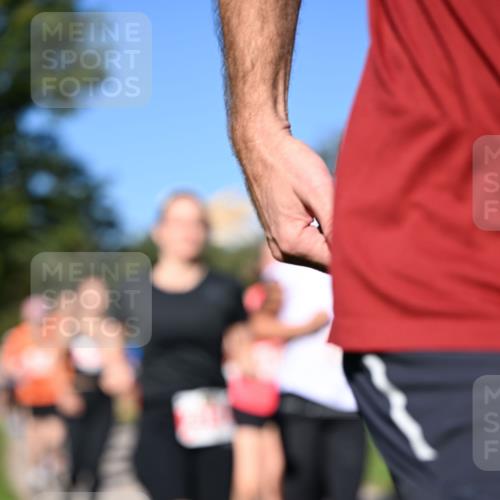 22.09.2024 - 32. Volkslauf durch das schöne Alstertal Dr. Thomas Lammeyer http://msf.ph/oto/7107228 22.09.2024 10:27:21 Laufen  meine-sportfotos.de