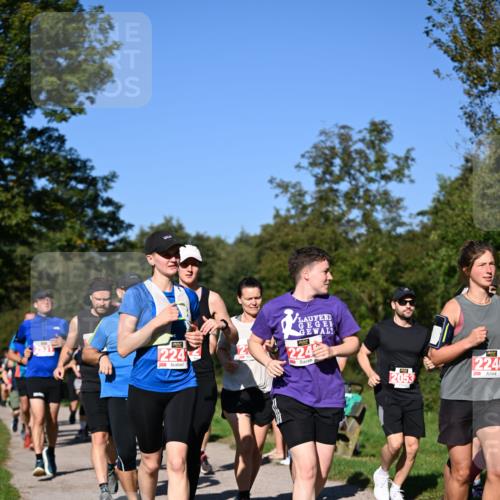 22.09.2024 - 32. Volkslauf durch das schöne Alstertal Dr. Thomas Lammeyer http://msf.ph/oto/7107261 22.09.2024 10:27:29 Laufen 224, 224, 2053, 2246 meine-sportfotos.de