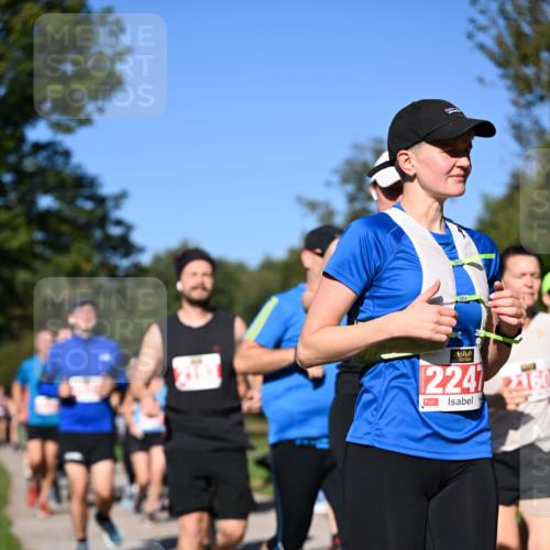 22.09.2024 - 32. Volkslauf durch das schöne Alstertal Dr. Thomas Lammeyer http://msf.ph/oto/7107265 22.09.2024 10:27:31 Laufen 2241, 2160 meine-sportfotos.de