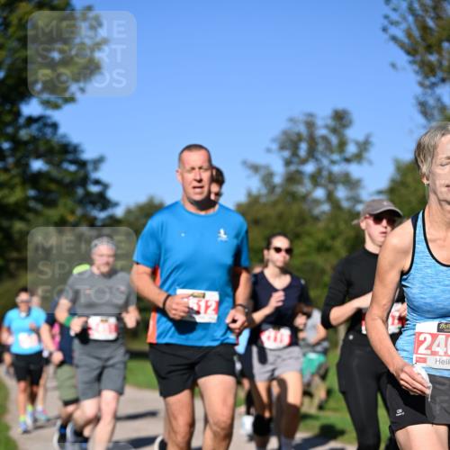 22.09.2024 - 32. Volkslauf durch das schöne Alstertal Dr. Thomas Lammeyer http://msf.ph/oto/7107275 22.09.2024 10:27:35 Laufen 512, 24 meine-sportfotos.de