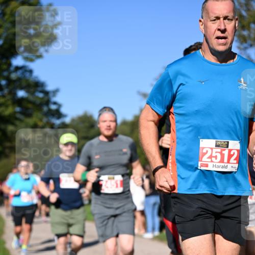 22.09.2024 - 32. Volkslauf durch das schöne Alstertal Dr. Thomas Lammeyer http://msf.ph/oto/7107278 22.09.2024 10:27:36 Laufen 2512 meine-sportfotos.de