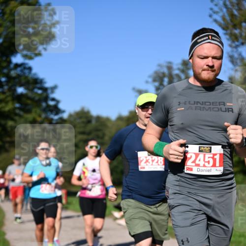 22.09.2024 - 32. Volkslauf durch das schöne Alstertal Dr. Thomas Lammeyer http://msf.ph/oto/7107281 22.09.2024 10:27:38 Laufen 2328, 2451 meine-sportfotos.de