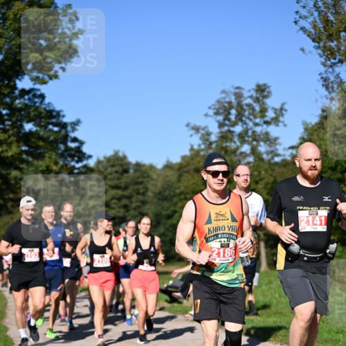 22.09.2024 - 32. Volkslauf durch das schöne Alstertal Dr. Thomas Lammeyer http://msf.ph/oto/7107366 22.09.2024 10:27:57 Laufen 18, 2186, 2015, 2141 meine-sportfotos.de