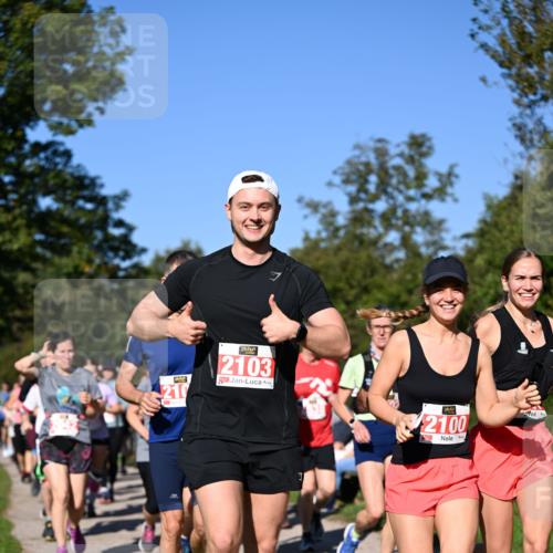 22.09.2024 - 32. Volkslauf durch das schöne Alstertal Dr. Thomas Lammeyer http://msf.ph/oto/7107381 22.09.2024 10:28:00 Laufen 210, 2103, 2100 meine-sportfotos.de