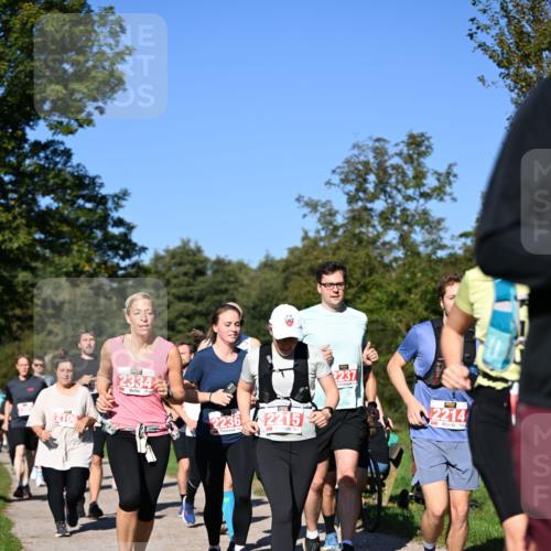 22.09.2024 - 32. Volkslauf durch das schöne Alstertal Dr. Thomas Lammeyer http://msf.ph/oto/7107415 22.09.2024 10:28:07 Laufen 2106, 2334, 2236, 2215, 2237, 2214 meine-sportfotos.de