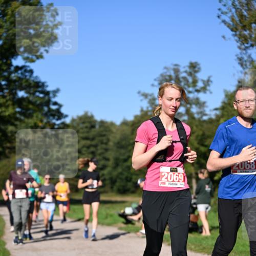 22.09.2024 - 32. Volkslauf durch das schöne Alstertal Dr. Thomas Lammeyer http://msf.ph/oto/7107474 22.09.2024 10:28:18 Laufen 2069, 2068 meine-sportfotos.de