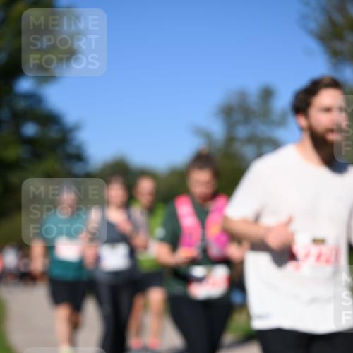 22.09.2024 - 32. Volkslauf durch das schöne Alstertal Dr. Thomas Lammeyer http://msf.ph/oto/7107507 22.09.2024 10:28:25 Laufen  meine-sportfotos.de
