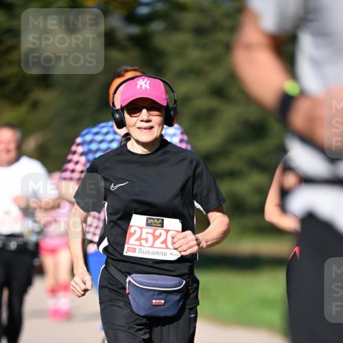 22.09.2024 - 32. Volkslauf durch das schöne Alstertal Dr. Thomas Lammeyer http://msf.ph/oto/7107559 22.09.2024 10:28:41 Laufen 2520 meine-sportfotos.de