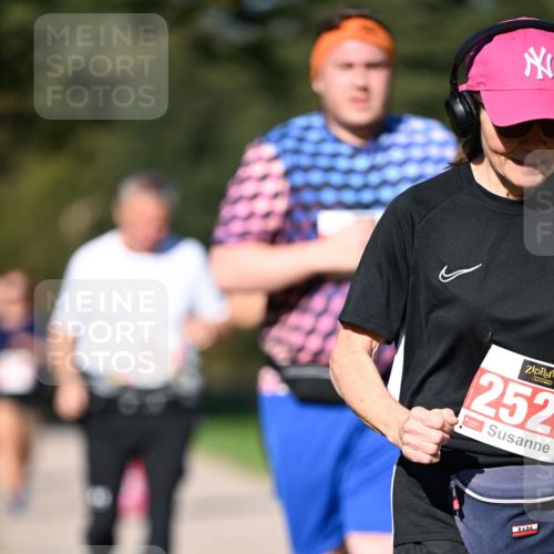 22.09.2024 - 32. Volkslauf durch das schöne Alstertal Dr. Thomas Lammeyer http://msf.ph/oto/7107566 22.09.2024 10:28:43 Laufen 252 meine-sportfotos.de