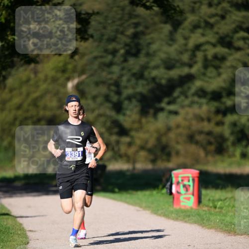 22.09.2024 - 32. Volkslauf durch das schöne Alstertal Dr. Thomas Lammeyer http://msf.ph/oto/7107612 22.09.2024 10:34:06 Laufen 3391 meine-sportfotos.de