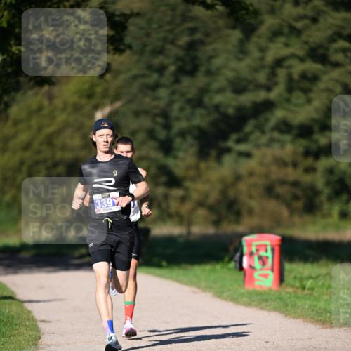 22.09.2024 - 32. Volkslauf durch das schöne Alstertal Dr. Thomas Lammeyer http://msf.ph/oto/7107614 22.09.2024 10:34:06 Laufen 20, 33917 meine-sportfotos.de