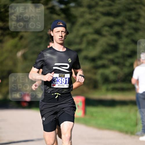 22.09.2024 - 32. Volkslauf durch das schöne Alstertal Dr. Thomas Lammeyer http://msf.ph/oto/7107629 22.09.2024 10:34:08 Laufen 3, 13391 meine-sportfotos.de