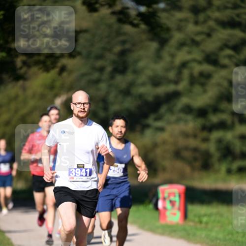 22.09.2024 - 32. Volkslauf durch das schöne Alstertal Dr. Thomas Lammeyer http://msf.ph/oto/7107656 22.09.2024 10:34:16 Laufen 3941, 00 meine-sportfotos.de