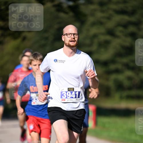 22.09.2024 - 32. Volkslauf durch das schöne Alstertal Dr. Thomas Lammeyer http://msf.ph/oto/7107666 22.09.2024 10:34:17 Laufen 3941 meine-sportfotos.de