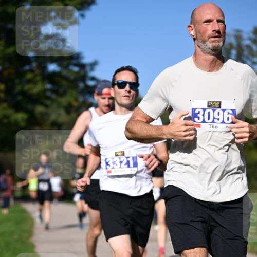 22.09.2024 - 32. Volkslauf durch das schöne Alstertal Dr. Thomas Lammeyer http://msf.ph/oto/7107767 22.09.2024 10:34:40 Laufen 3321, 3, 3096 meine-sportfotos.de