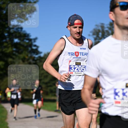 22.09.2024 - 32. Volkslauf durch das schöne Alstertal Dr. Thomas Lammeyer http://msf.ph/oto/7107772 22.09.2024 10:34:41 Laufen 3205, 33 meine-sportfotos.de