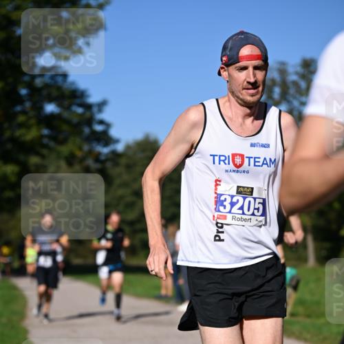 22.09.2024 - 32. Volkslauf durch das schöne Alstertal Dr. Thomas Lammeyer http://msf.ph/oto/7107773 22.09.2024 10:34:41 Laufen 3205 meine-sportfotos.de