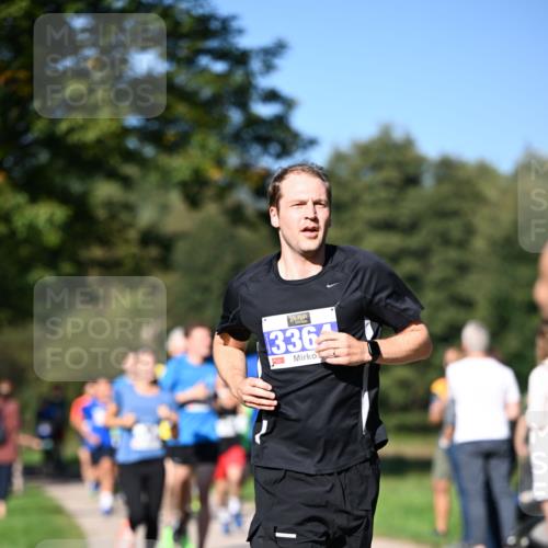 22.09.2024 - 32. Volkslauf durch das schöne Alstertal Dr. Thomas Lammeyer http://msf.ph/oto/7107882 22.09.2024 10:35:05 Laufen 336 meine-sportfotos.de