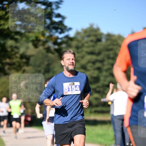 22.09.2024 - 32. Volkslauf durch das schöne Alstertal Dr. Thomas Lammeyer http://msf.ph/oto/7107940 22.09.2024 10:35:16 Laufen 3154 meine-sportfotos.de