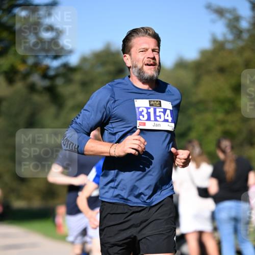 22.09.2024 - 32. Volkslauf durch das schöne Alstertal Dr. Thomas Lammeyer http://msf.ph/oto/7107947 22.09.2024 10:35:17 Laufen 3154 meine-sportfotos.de