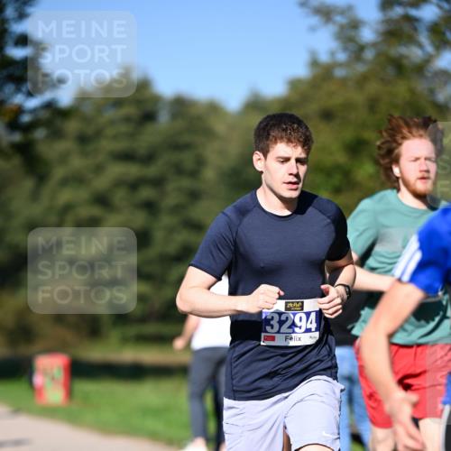 22.09.2024 - 32. Volkslauf durch das schöne Alstertal Dr. Thomas Lammeyer http://msf.ph/oto/7107951 22.09.2024 10:35:18 Laufen 13294 meine-sportfotos.de