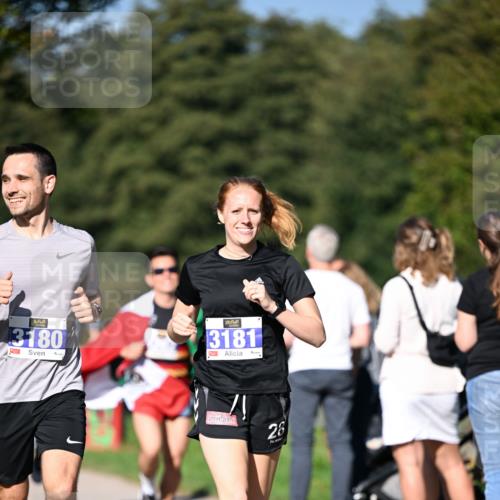 22.09.2024 - 32. Volkslauf durch das schöne Alstertal Dr. Thomas Lammeyer http://msf.ph/oto/7107975 22.09.2024 10:35:24 Laufen 3180, 3181, 28 meine-sportfotos.de