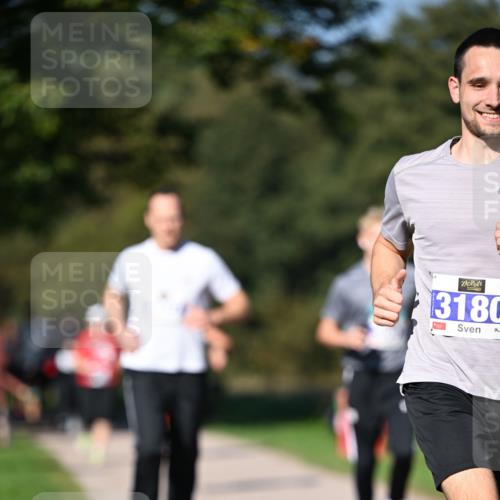 22.09.2024 - 32. Volkslauf durch das schöne Alstertal Dr. Thomas Lammeyer http://msf.ph/oto/7107982 22.09.2024 10:35:25 Laufen 3180 meine-sportfotos.de